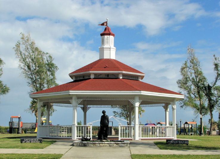 Bay Street Park Trip Packages