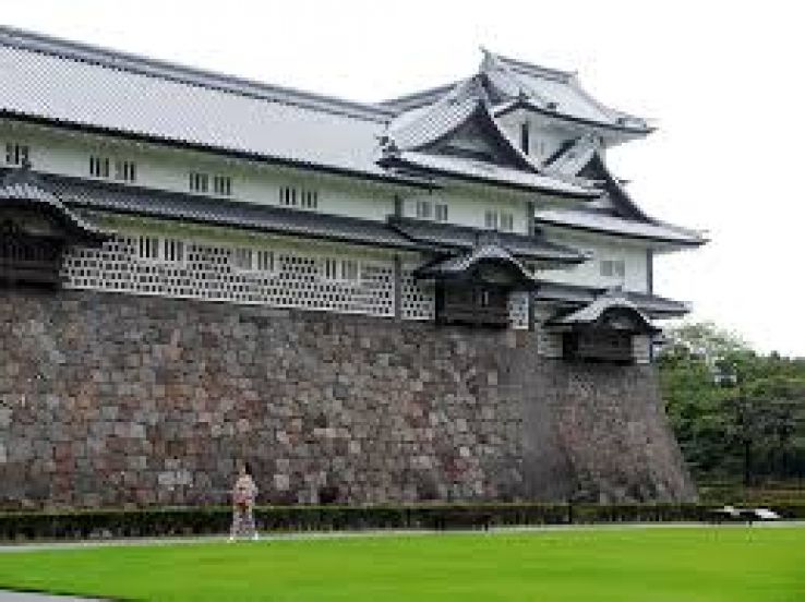 Kanazawa Castle Trip Packages