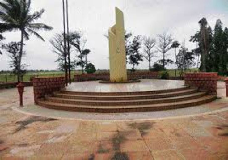 Turkish Martyrs Graveyard  Trip Packages