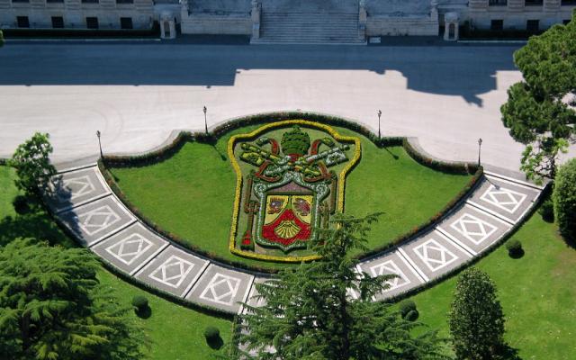 Vatican Gardens Trip Packages