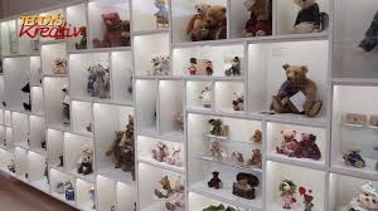 Teddy Bear Art Museum Trip Packages