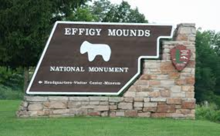 Effigy Mounds National Monument Trip Packages