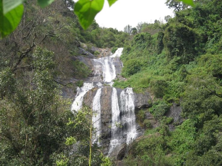 Kalhatti Water Falls Trip Packages