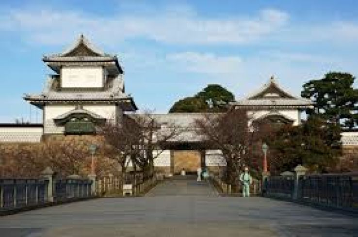 Kanazawa Castle Trip Packages