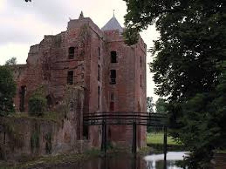 Brederode Castle Trip Packages