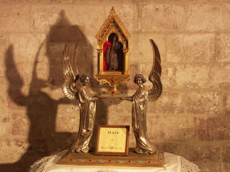 Basilica of Saint-Quentin Trip Packages