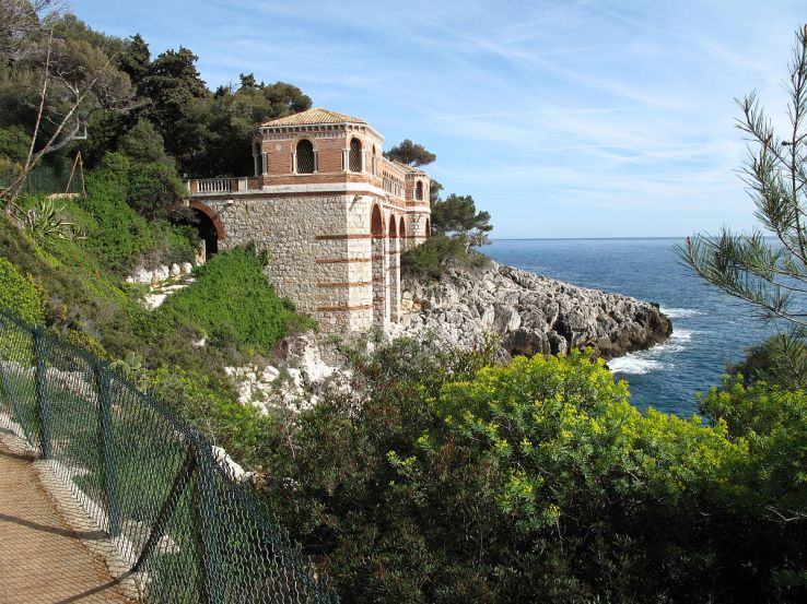 Roquebrune Cap Martin Trip Packages