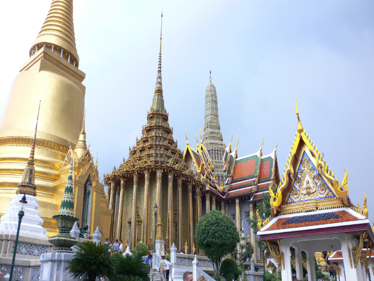 Wat Phra Kaew Trip Packages