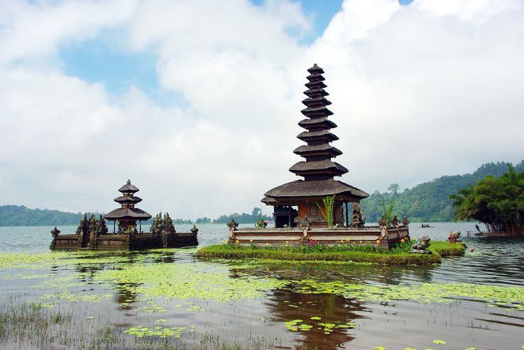 Pura Ulun Danu Batur Trip Packages