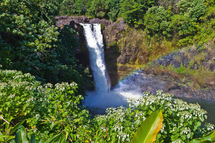 Rainbow Falls Trip Packages