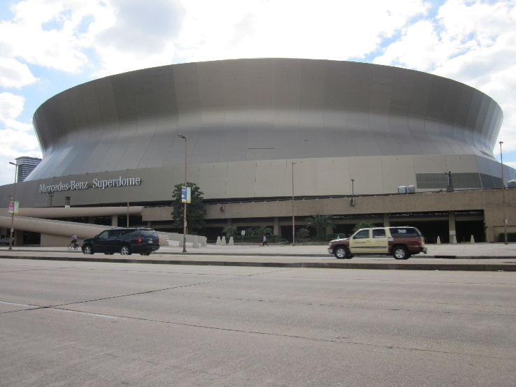 Mercedes-Benz Superdome Trip Packages