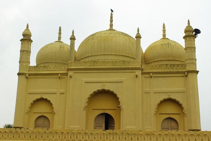 Yellow Mosque Trip Packages